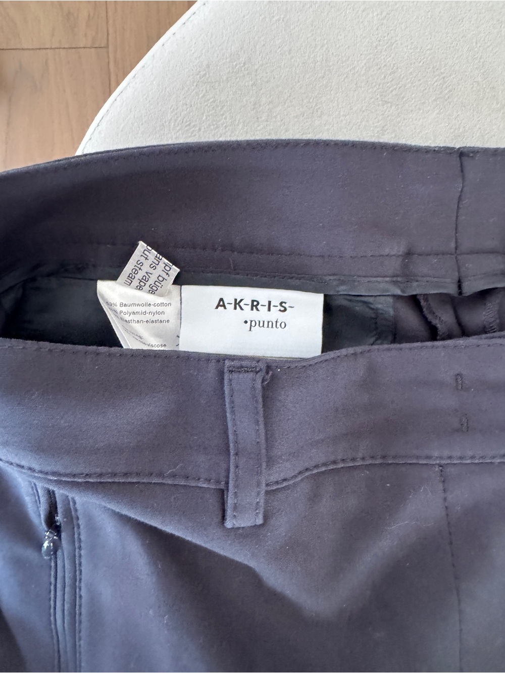 Akris Punto Women’sNavy Dress Pants